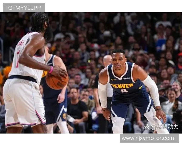 2018年勇士与快船激战全场精彩回放重温篮球经典瞬间 2018年勇士与快船激战全场精彩回放重温篮球经典瞬间