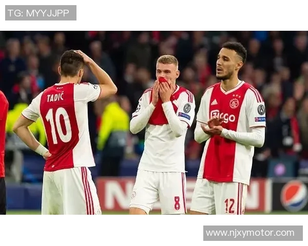 埃蒙与海伦芬激战正酣谁能在这场较量中笑到最后