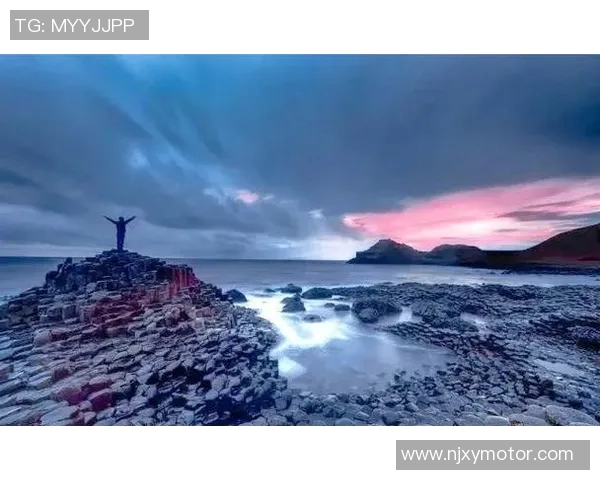 北爱尔兰与瑞士旅游攻略探秘自然风光与人文魅力 北爱尔兰与瑞士旅游攻略探秘自然风光与人文魅力