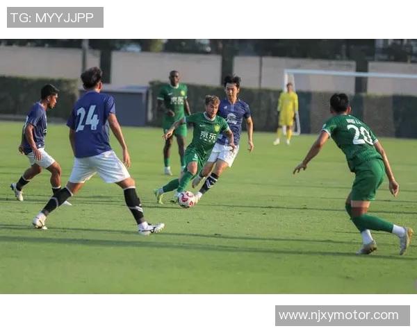 大阪钢巴迎战札幌萨多期待一场精彩的足球盛宴与激烈对抗