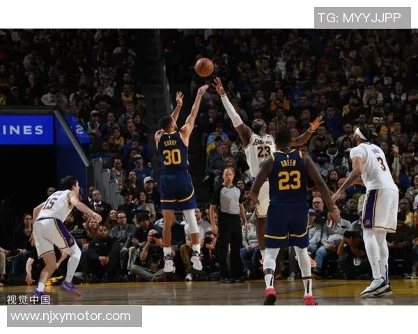 森林狼与勇士激战回顾:一场精彩绝伦的NBA对决分析与亮点总结