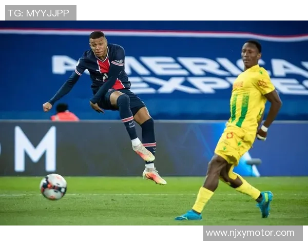 体彩南特对阵巴黎的比赛结果分析与精彩瞬间回顾